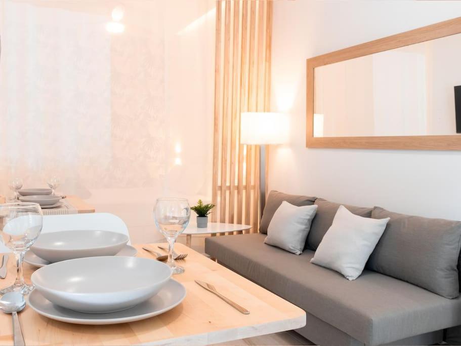 Acogedor Estudio En Triana Con Jacuzzi Y Wifi Sevilla Dış mekan fotoğraf