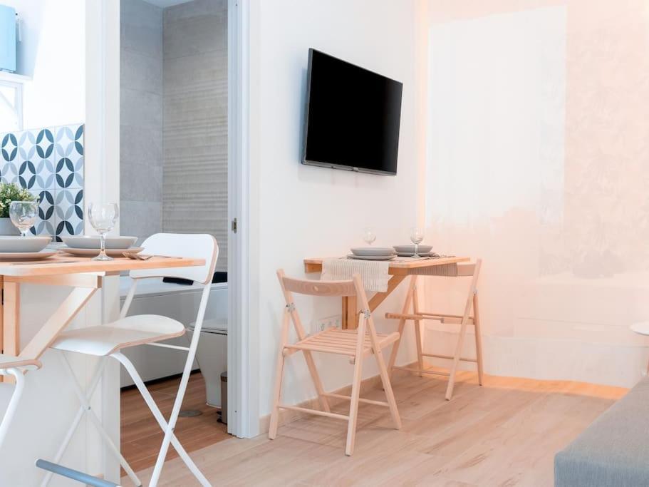 Acogedor Estudio En Triana Con Jacuzzi Y Wifi Sevilla Dış mekan fotoğraf
