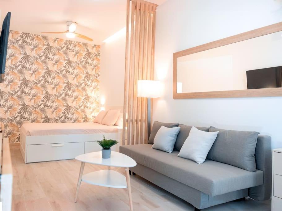 Acogedor Estudio En Triana Con Jacuzzi Y Wifi Sevilla Dış mekan fotoğraf