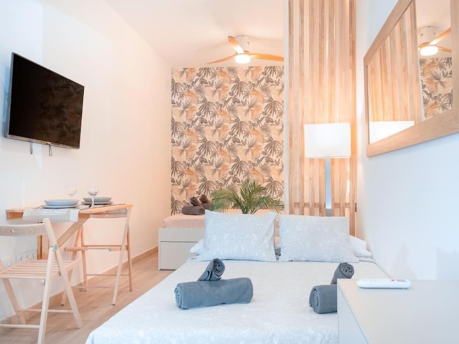 Acogedor Estudio En Triana Con Jacuzzi Y Wifi Sevilla Dış mekan fotoğraf